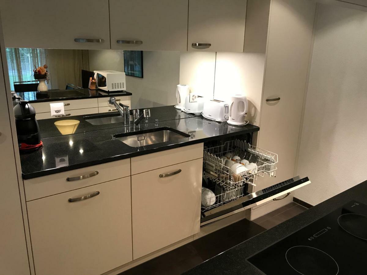 Skender'S Apartment อินเทอร์ลาเคน ภายนอก รูปภาพ